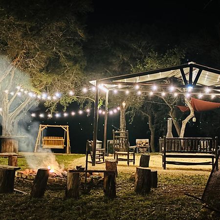 Tiny House - Our Little Piece Of Paradise Lakehills ภายนอก รูปภาพ