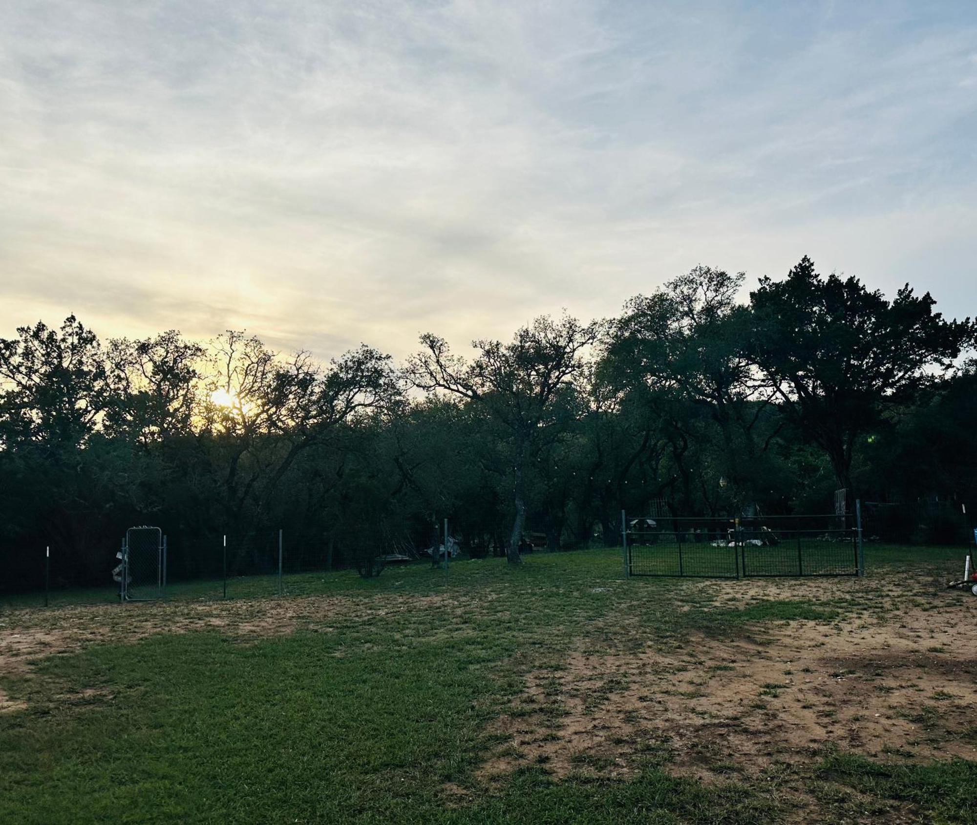 Tiny House - Our Little Piece Of Paradise Lakehills ภายนอก รูปภาพ