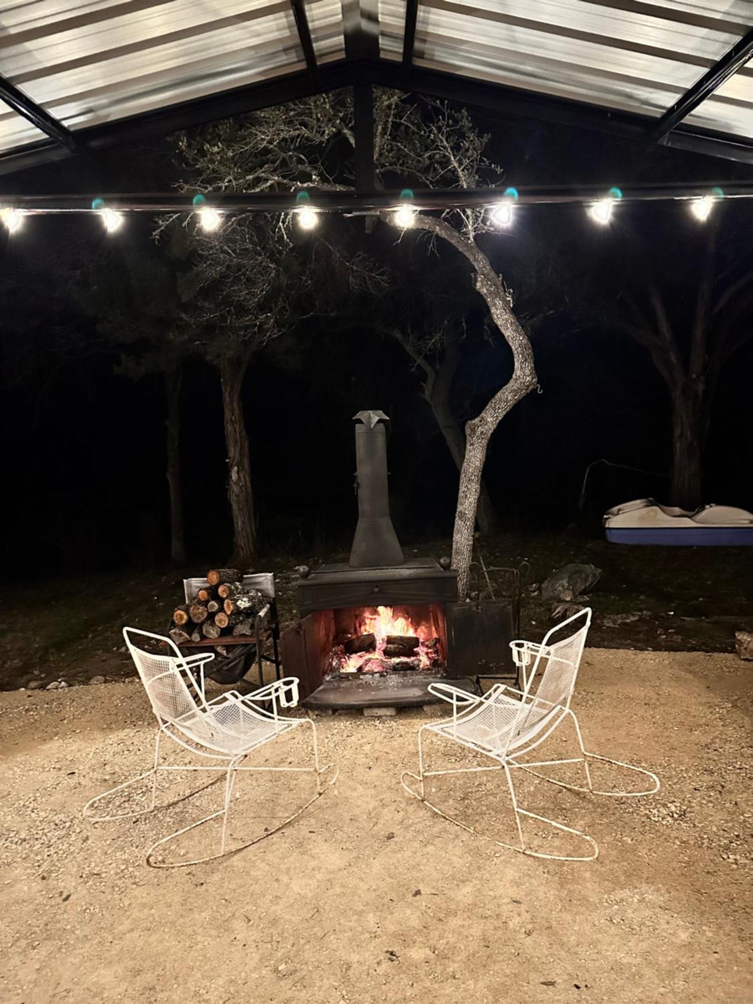 Tiny House - Our Little Piece Of Paradise Lakehills ภายนอก รูปภาพ